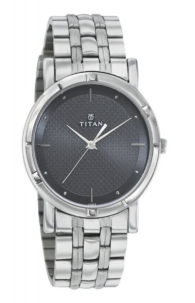Titan Karishma Analog Black Dial Men's Watch - 1639SM02