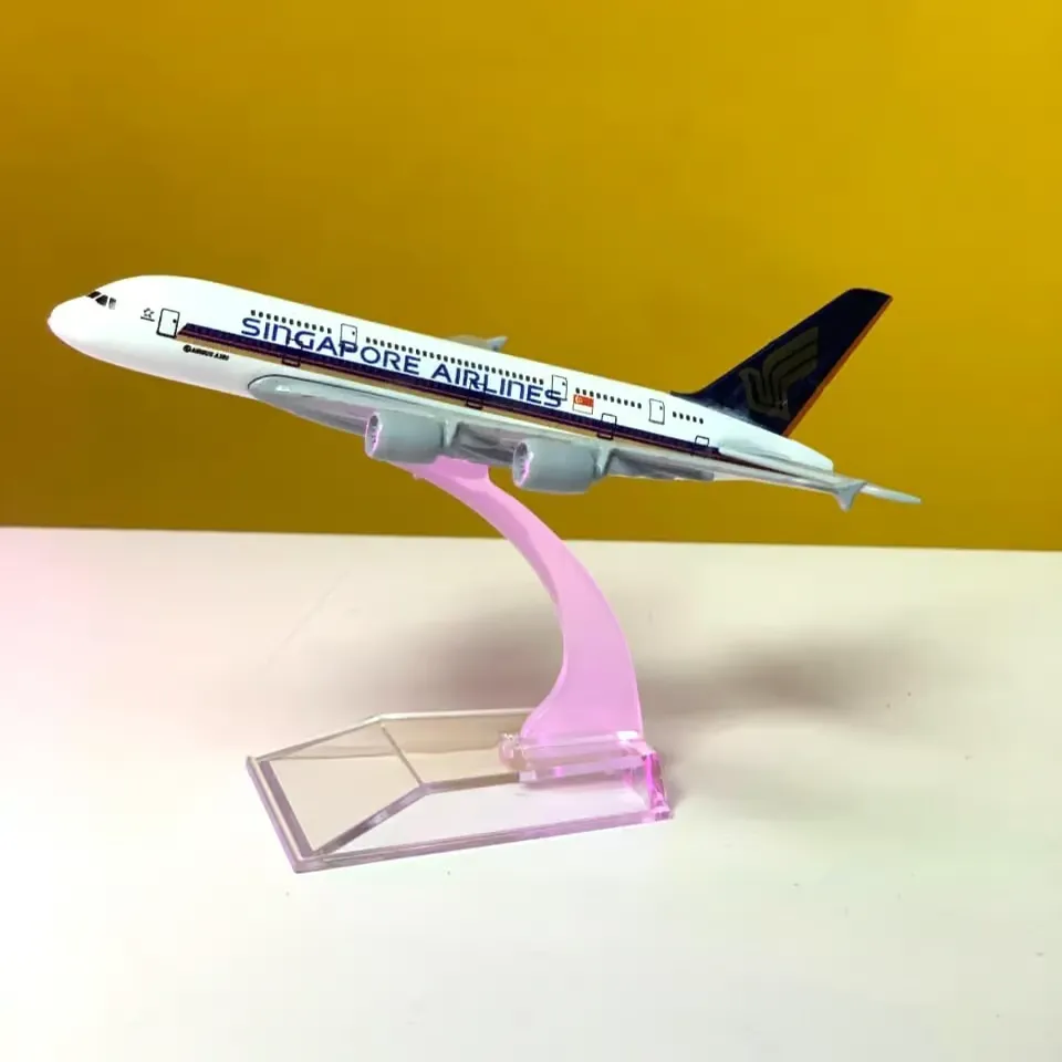 Singapore Airlines A380 Metal Aircraft-16cm