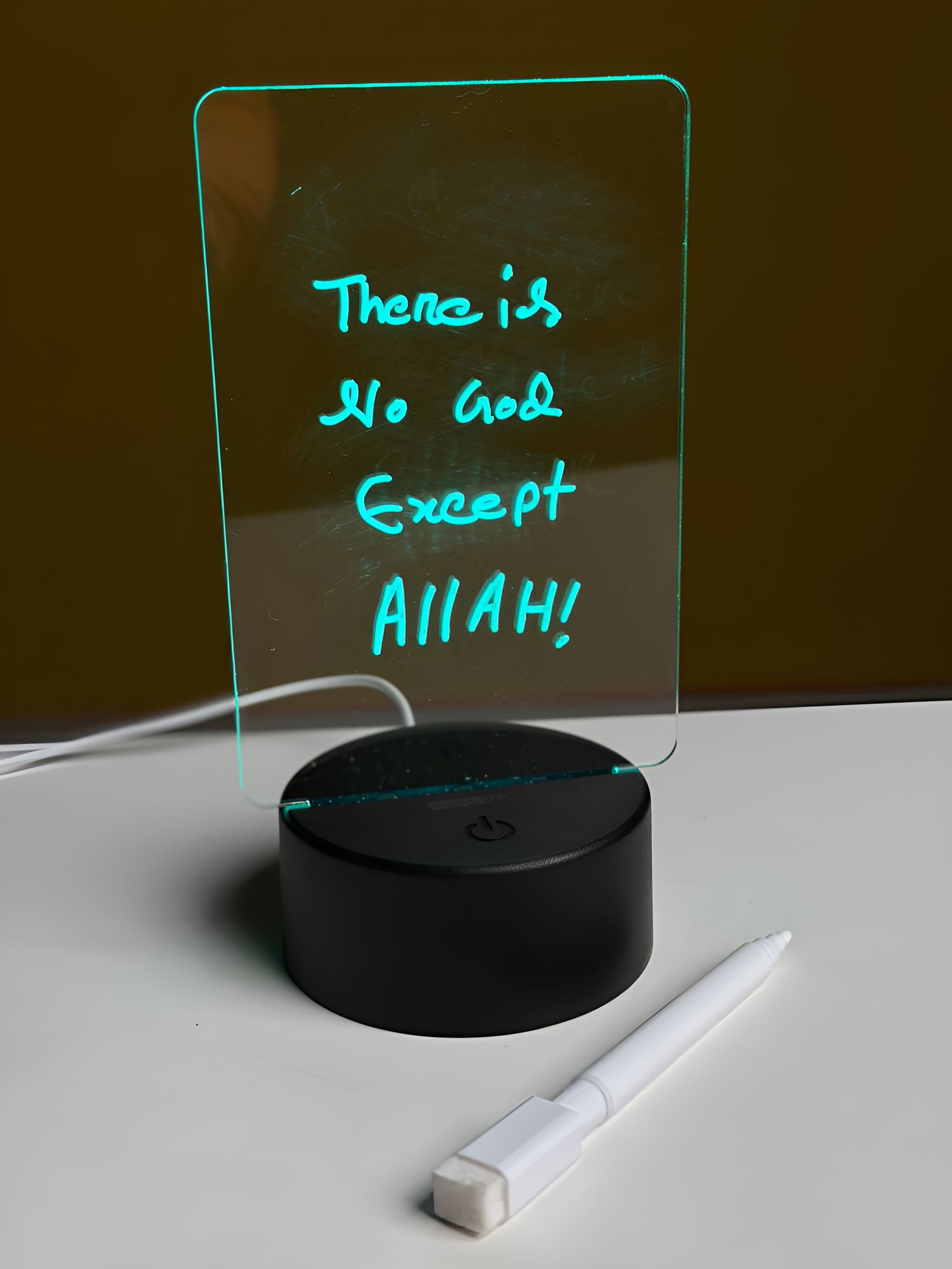 GearUP Acrylic Multicolor Night Lamp with Writable Board and Eraser Pen – White – 20 pcs