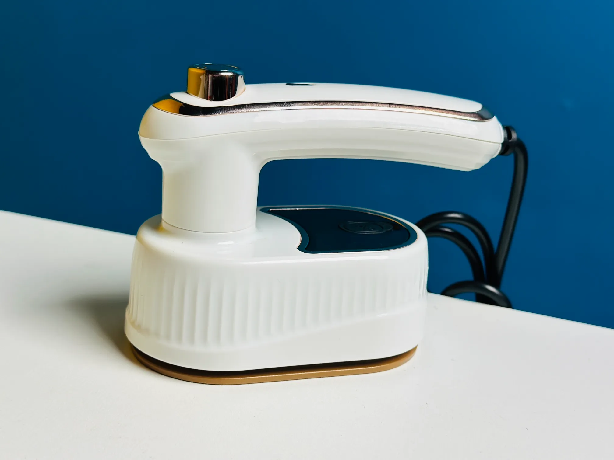 Mini Electric Handheld Steam Iron